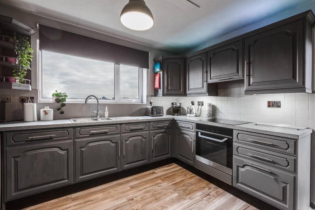 City Home With Parking And Garden- Pet Friendly Chester Exterior foto